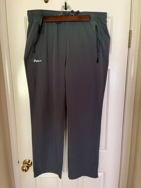 Pdolla Women's Gray Active Track Pants with Zipper Pockets
